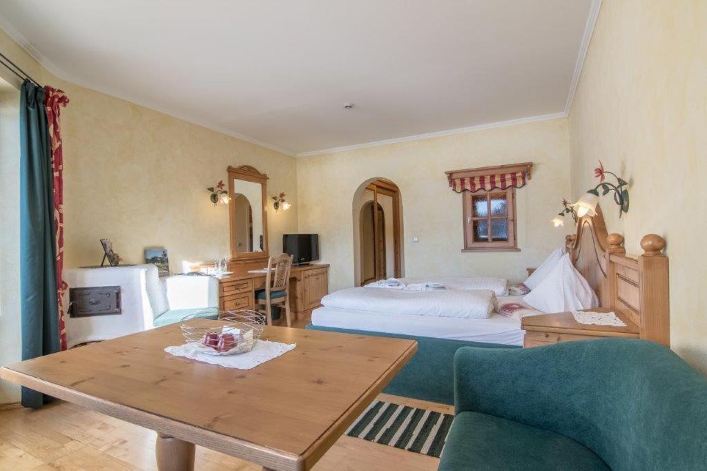 Seehotel Jaegerwirt Туррахер-Гее Екстер'єр фото