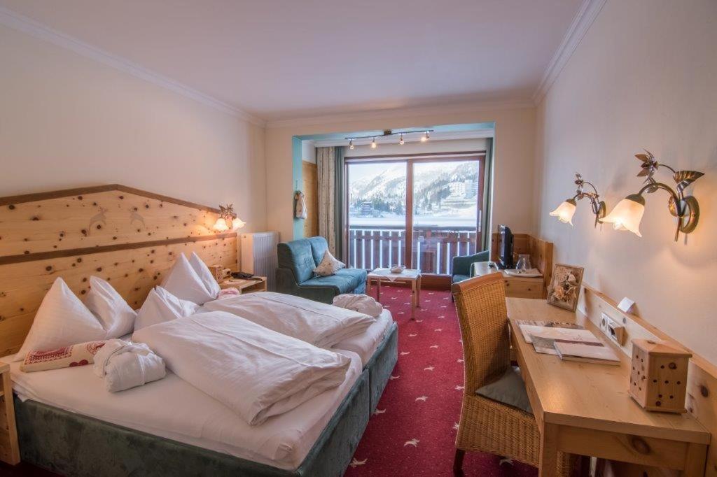 Seehotel Jaegerwirt Туррахер-Гее Екстер'єр фото